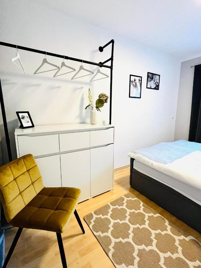 Modernes 3 Zimmer Apartment - Luise- Mit Wlan, Balkon Und Smart-Tv In City-Naehe! Erfurt Exterior photo